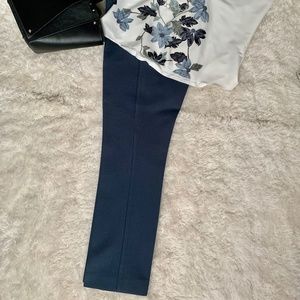 Ann Taylor Straight Pant Blue Sz 6 NWOT